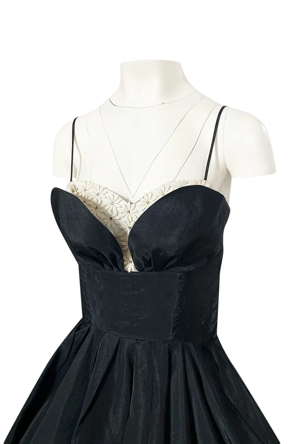1950s Unlabeled Black Full Circle Skirted Silk Dress w Daisy Applique Bust