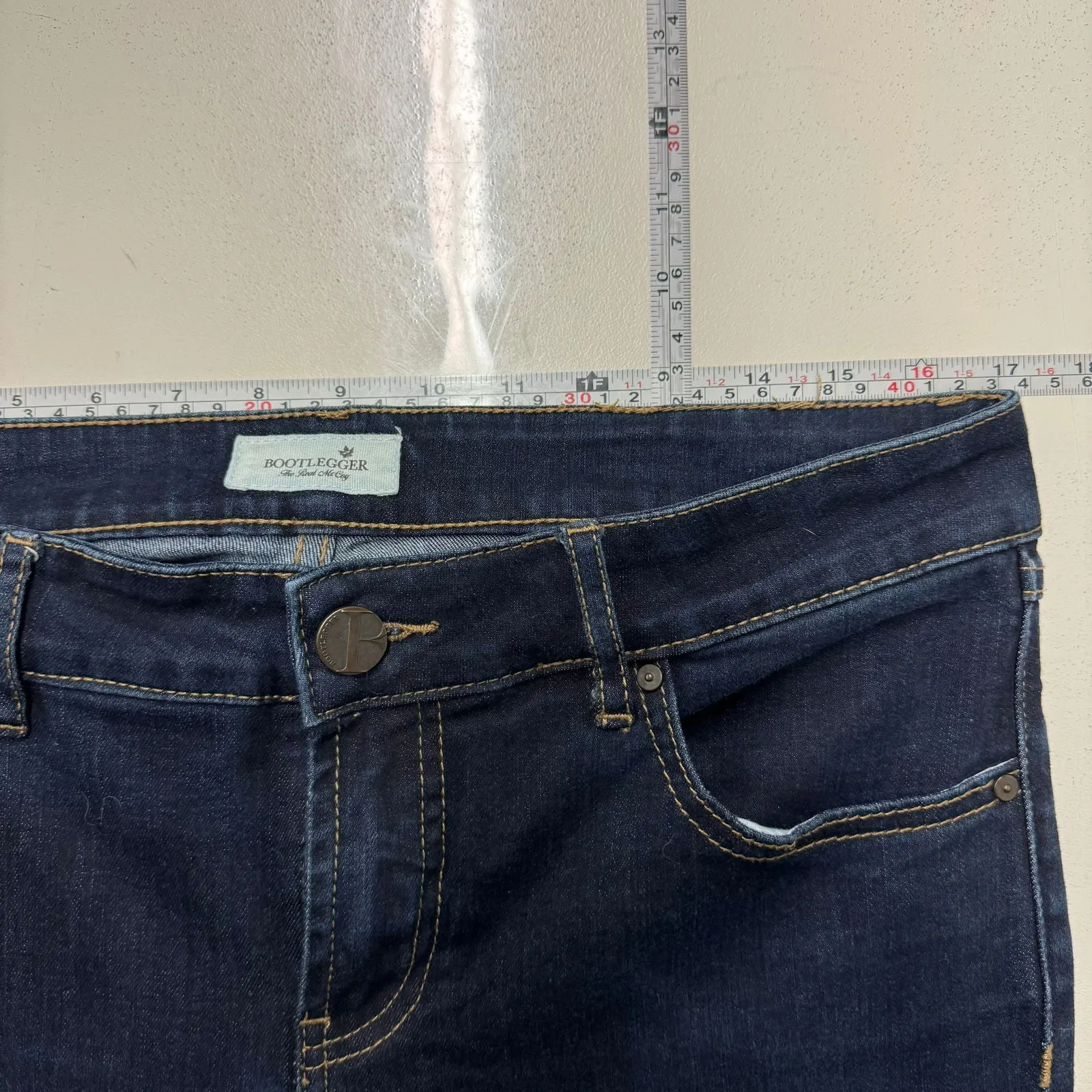 Bootlegger | Womens Denim Skinny Jeans | Color: Blue | Size: 31/31 | Pre-Owned