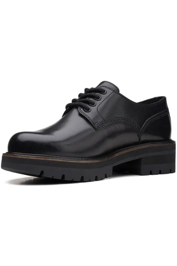 Clarks Orianna Derby in Black leather
