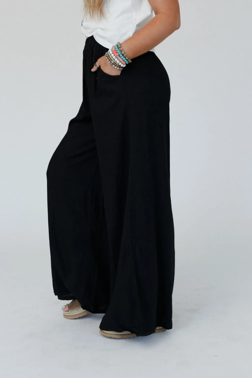 Its A Breeze Wide Leg Pants - Black