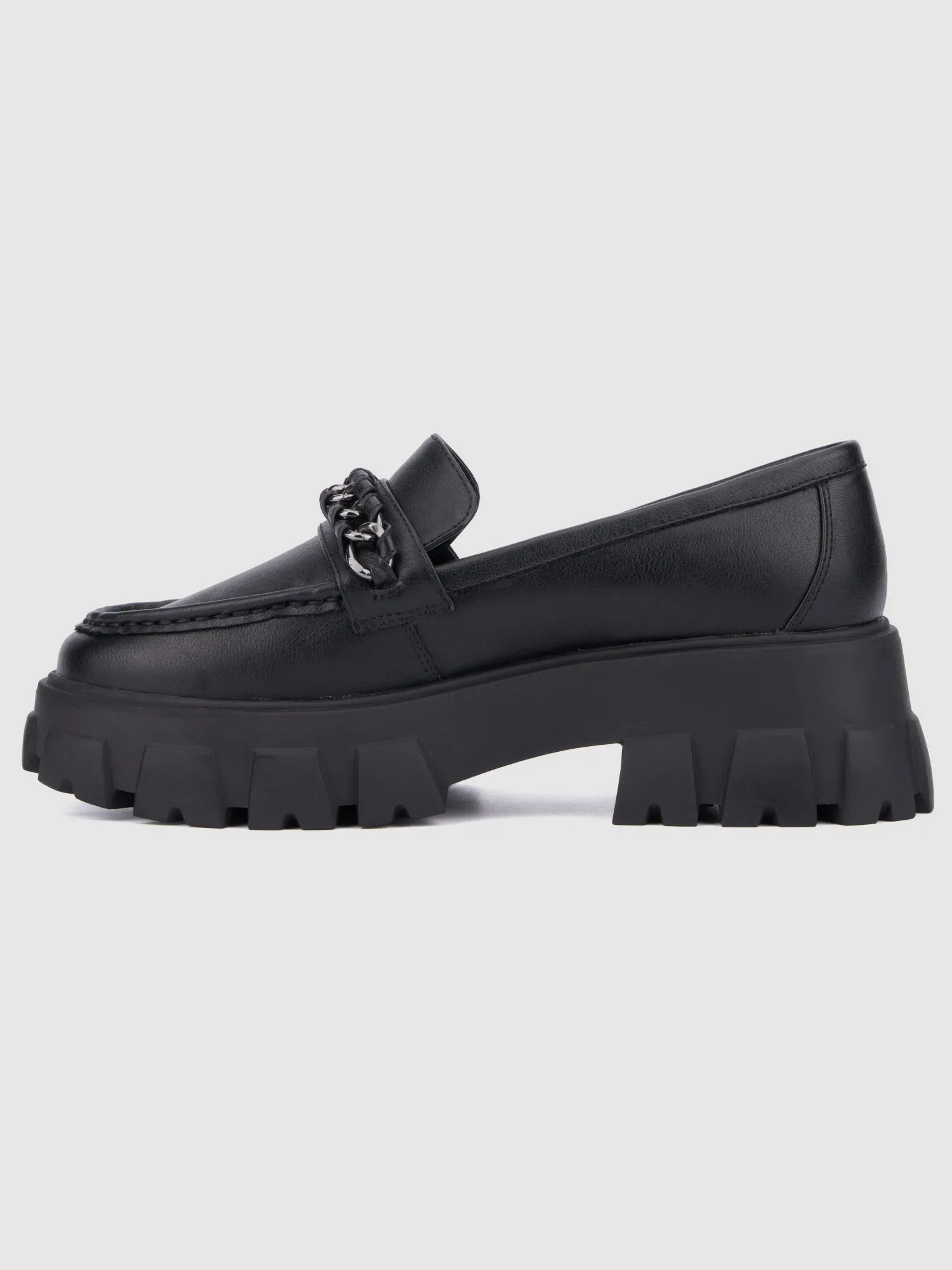 Jazelle Wide Width Lug Sole Loafers