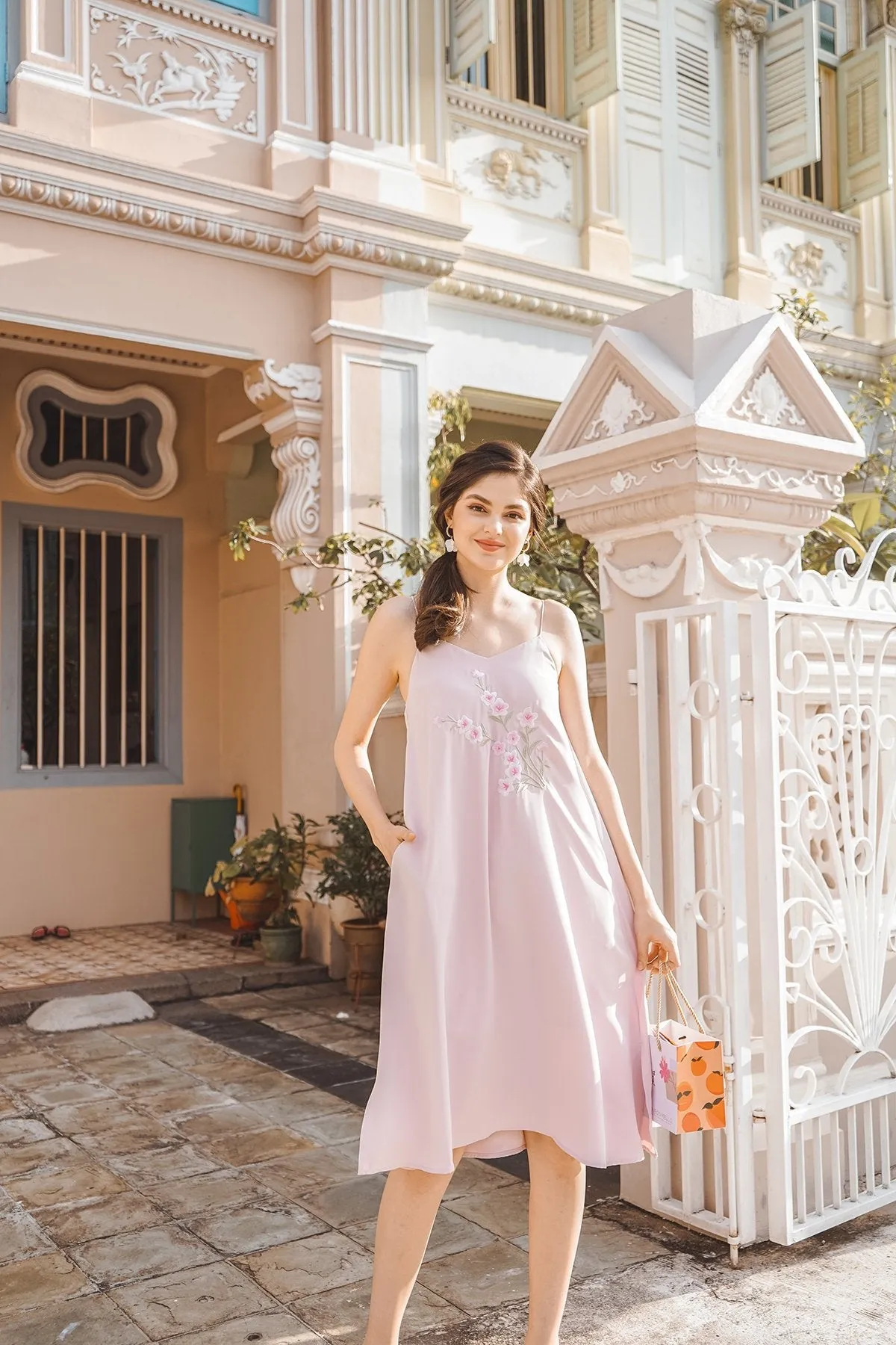 MADEBYNM BLISS FLORAL EMBROIDERY MIDI TRAPEZE DRESS IN PINK [XS/S/M/L] 