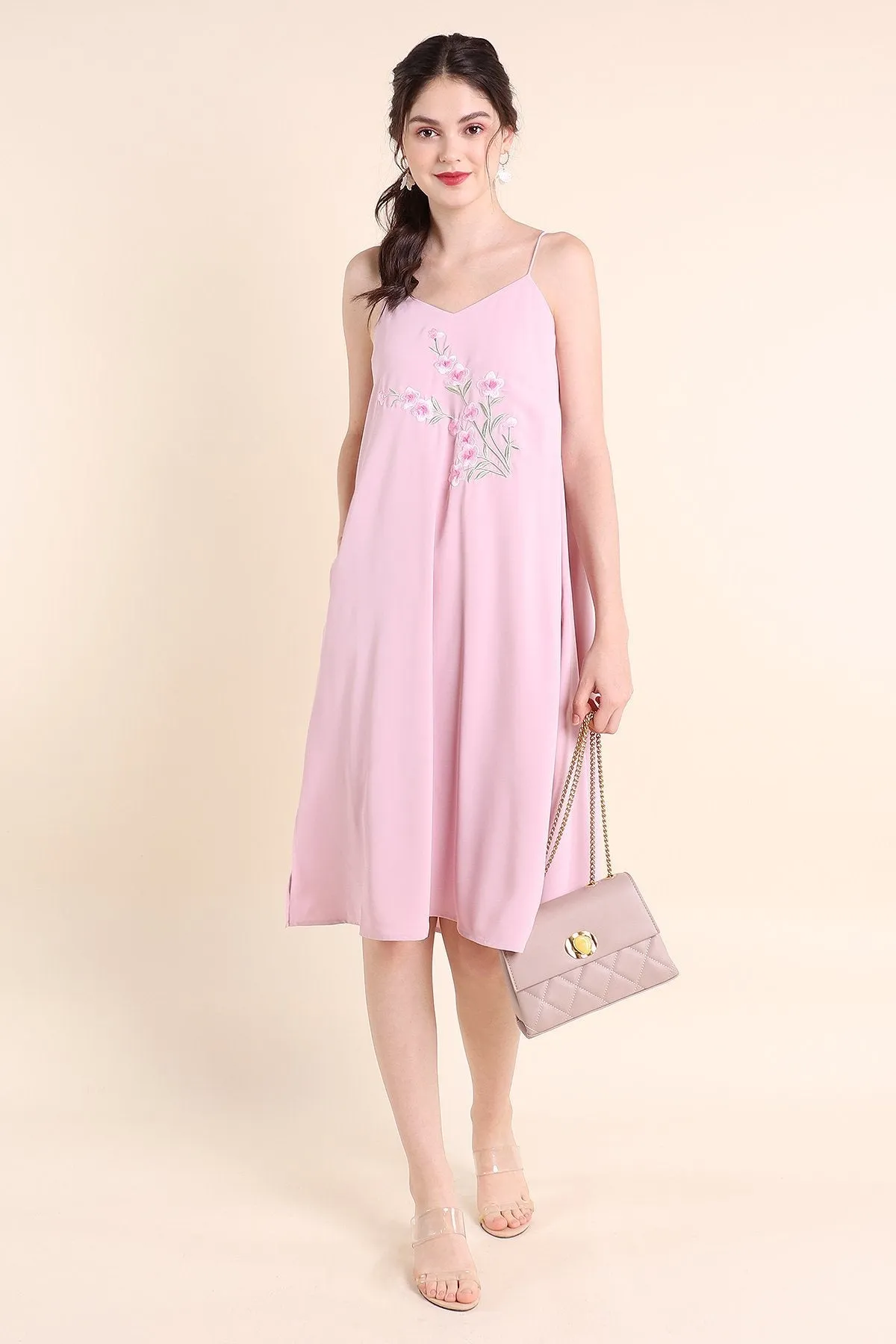MADEBYNM BLISS FLORAL EMBROIDERY MIDI TRAPEZE DRESS IN PINK [XS/S/M/L] 