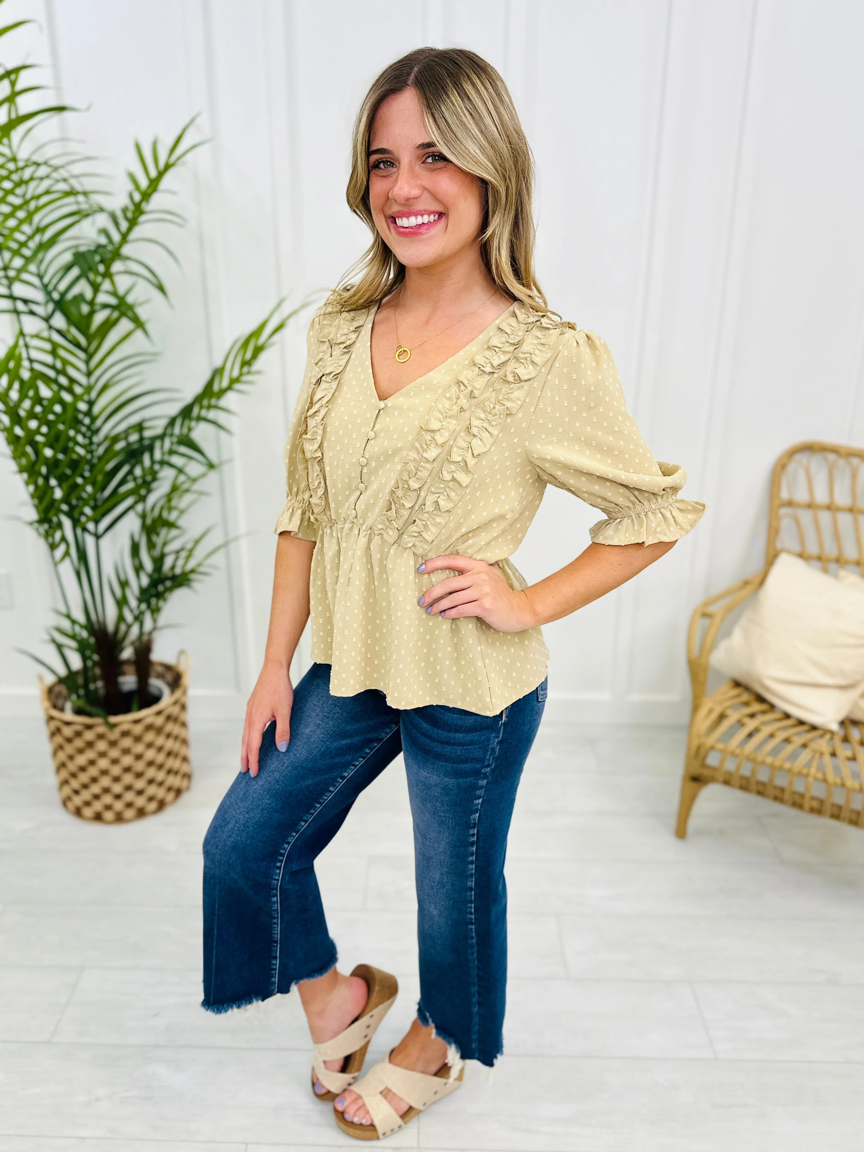 REG/CURVY Radiant Smiles Top- Multiple Colors!