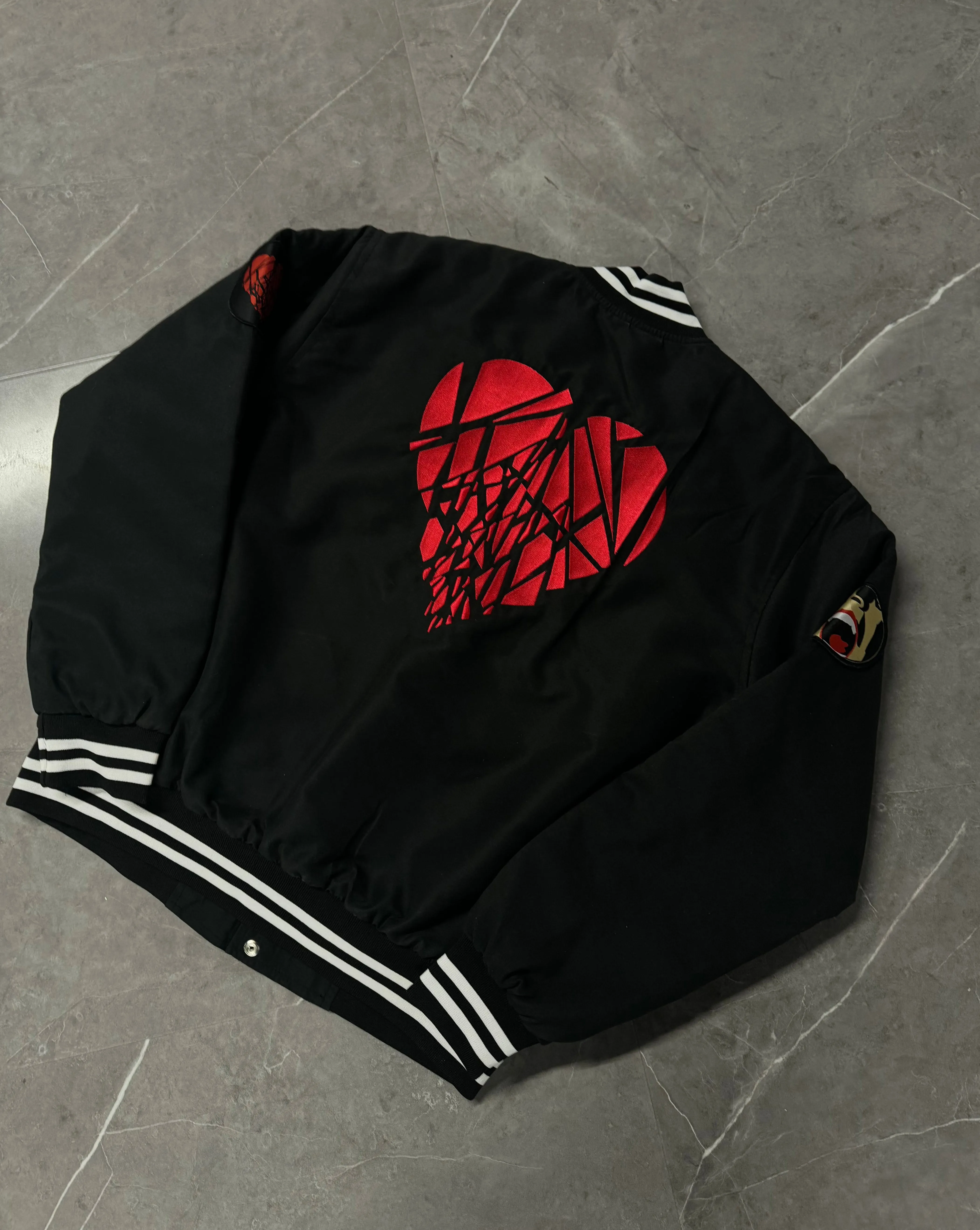 The Shattered Dreams Bomber - BLACK